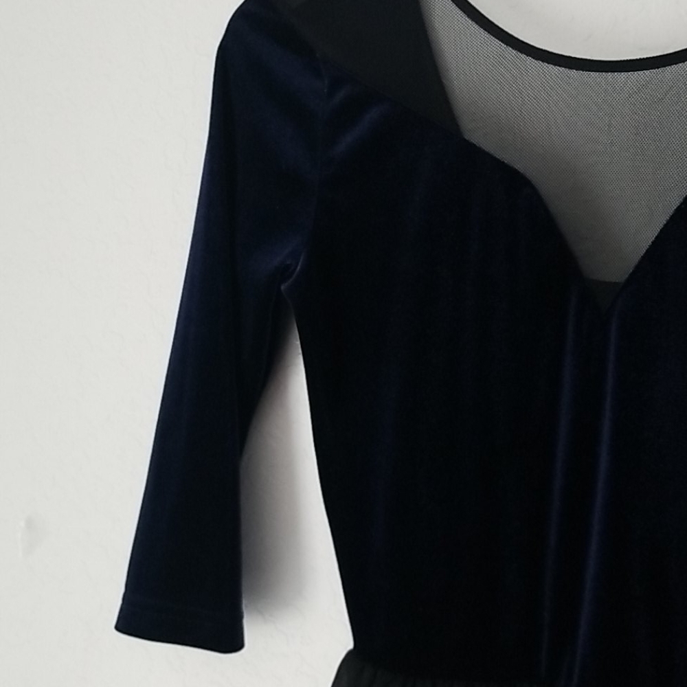 H&M illusion neckline mini dress - Picture 3 of 8